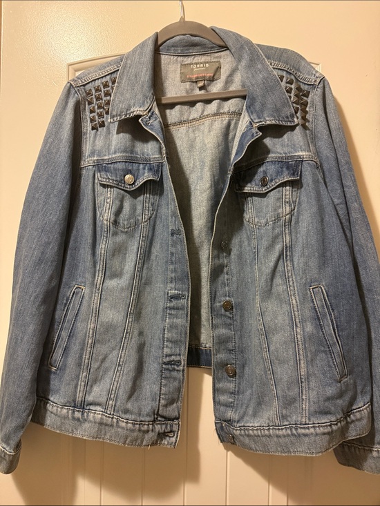 torrid Jackets & Blazers - TORRID Light Wash Denim Jacket with Studded Shoulders